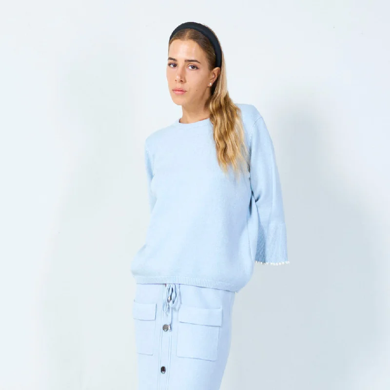 LIGHTBLUE