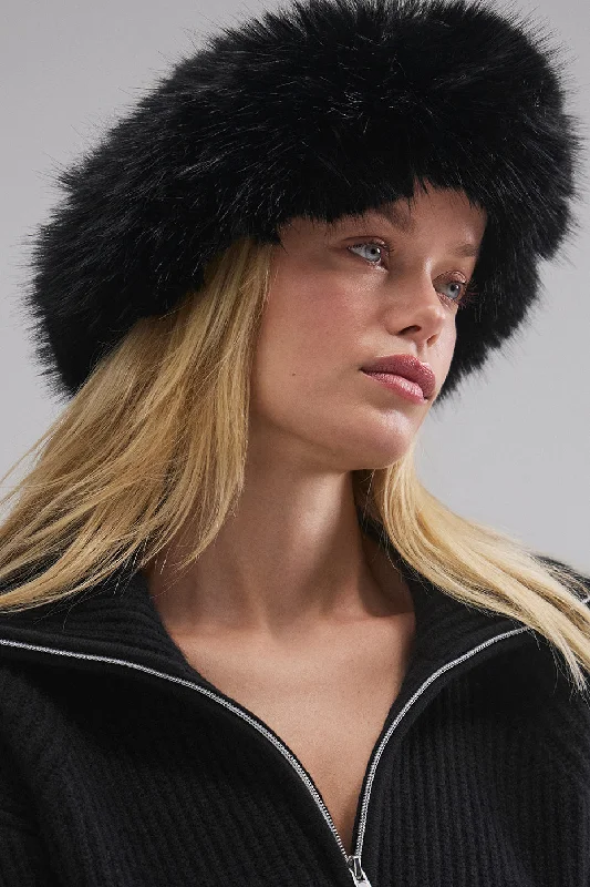 Weekend Discounts to Enjoy Courchevel Cashmere Faux Fur Beanie - Black