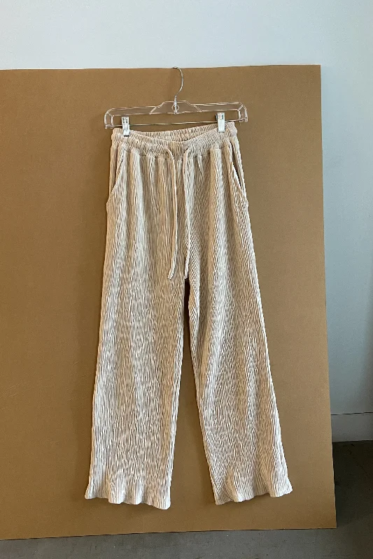 Epic Value PLEATED VELVET PANT