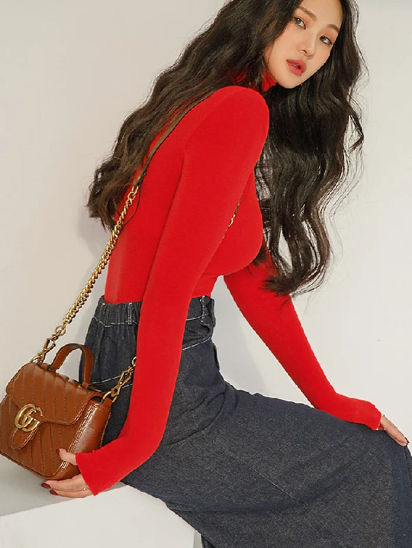 Lowest Price E2817 Roll Neck Padded Top
