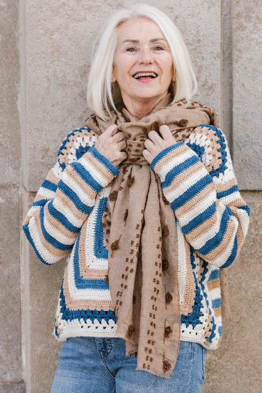 Weekend Savings Spectacle Shena Pullover