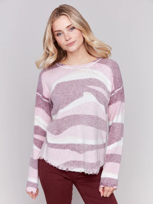 Weekend Discounts to Relish Reversible Printed Plush Sweater - Burgundy