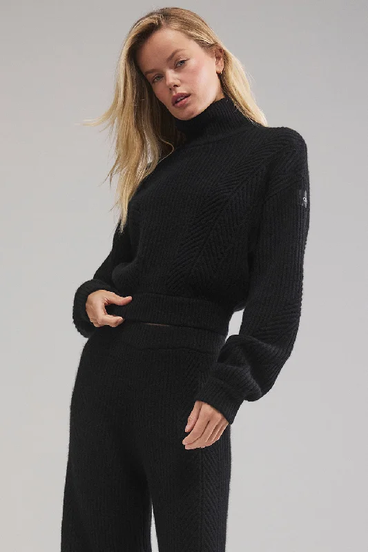 Bonus Savings Winter Magic Cashmere Turtleneck - Black