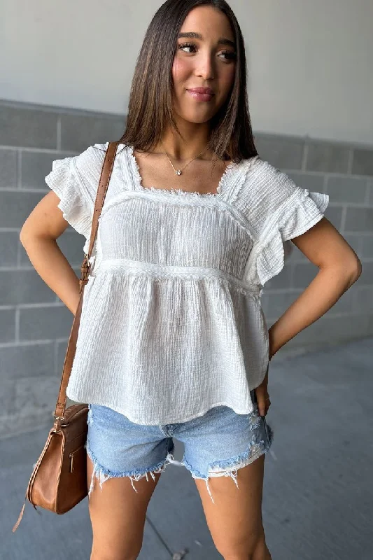 Weekend Specials to Grab Lillian Top - White