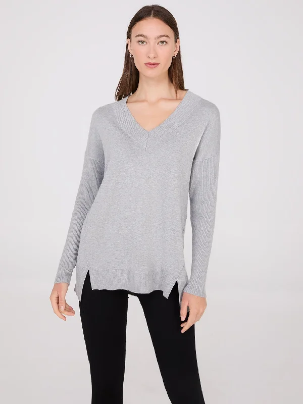 Bargain Prices Ribbed V-Neck Tunic Top