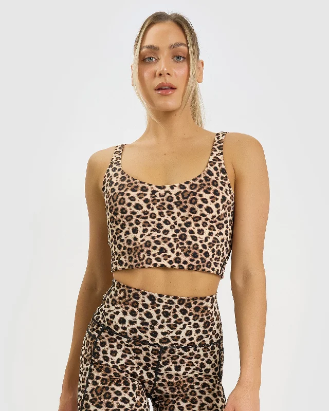 Amazing Deals Core Trainer Dani Active Crop - Leopard