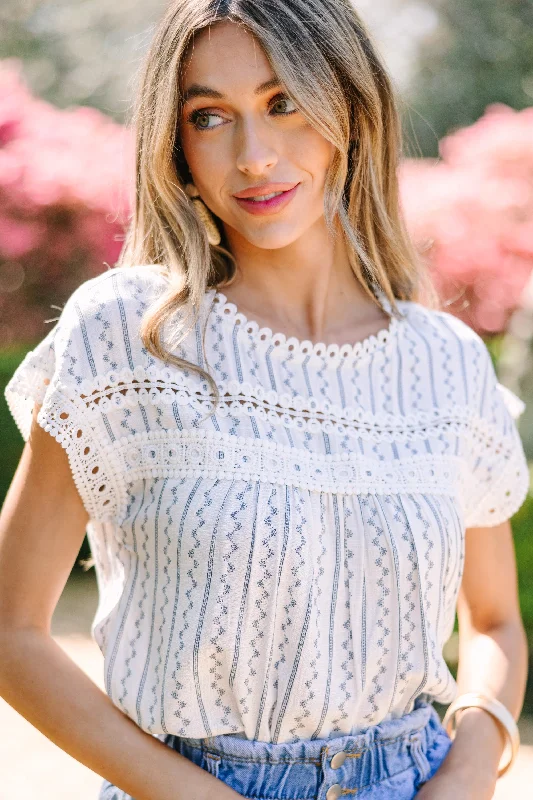 Limited Quantity On The Run Off White Crochet Top