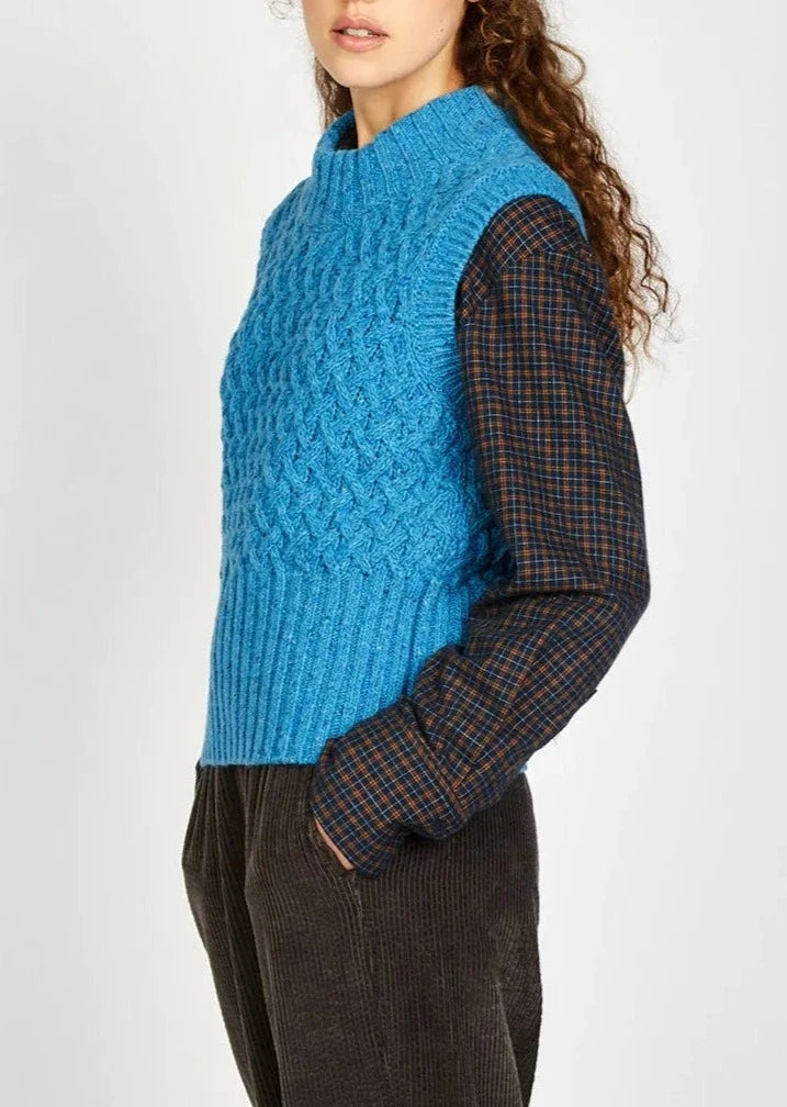 Savings Spectacular IrelandsEye Trellis Cropped Vest | Blue