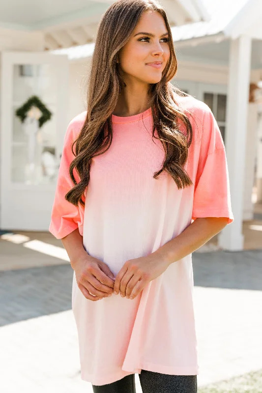 Weekend Specials to Enjoy On The Move Coral Pink Ombre Top
