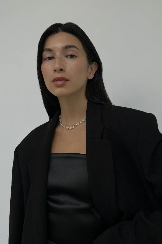 Super Bargain ORGANIC SHAPE CHAIN NECKLACE