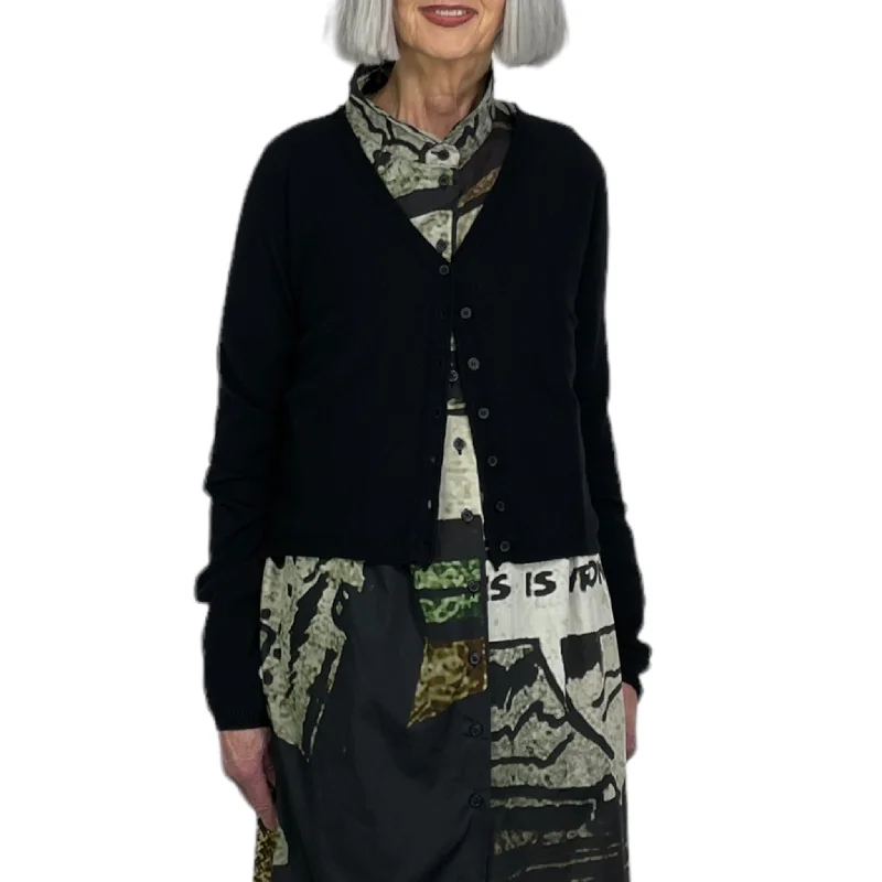 Weekend-Only Price Drops V-NECK CARDIGAN