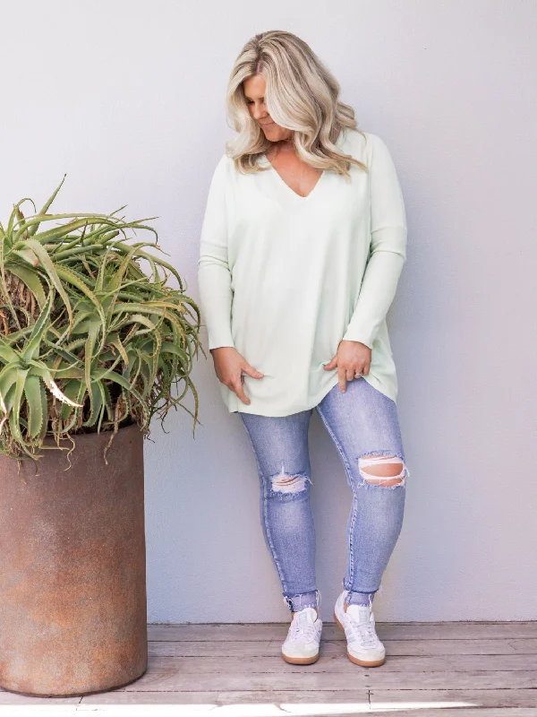 Massive Savings Nadia V Neck Knit - Mint