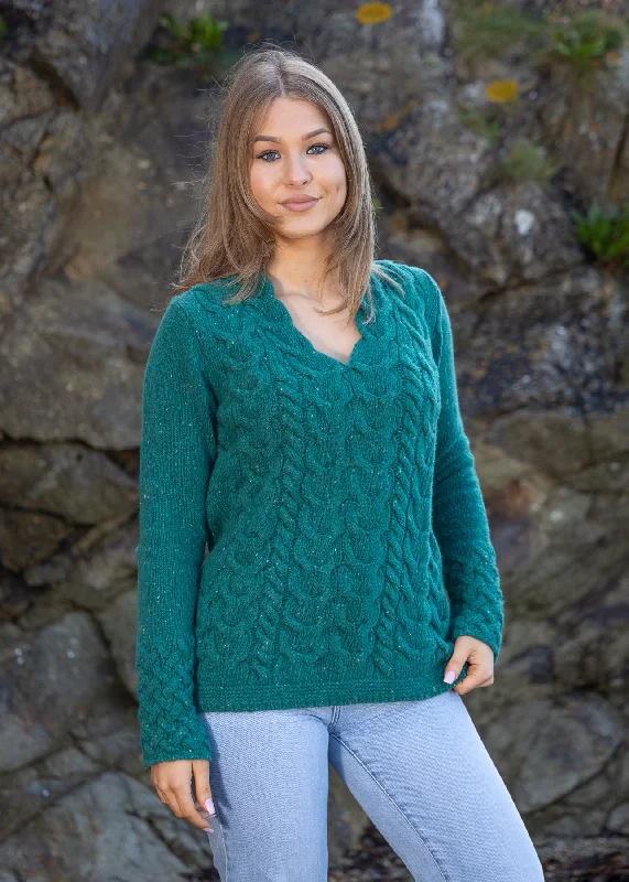 Don't Wait IrelandsEye Women's V Neck Aran Sweater | Green Garden