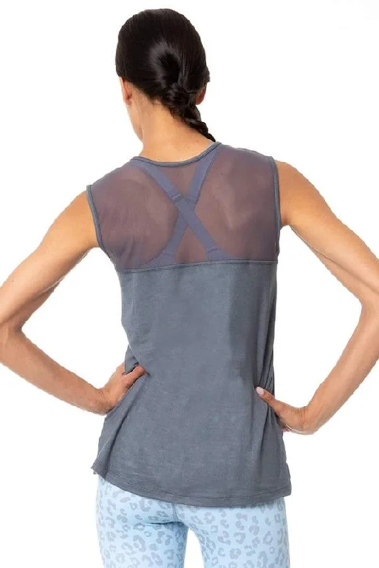 Massive Deal Avery Muscle Tank – Charcoal